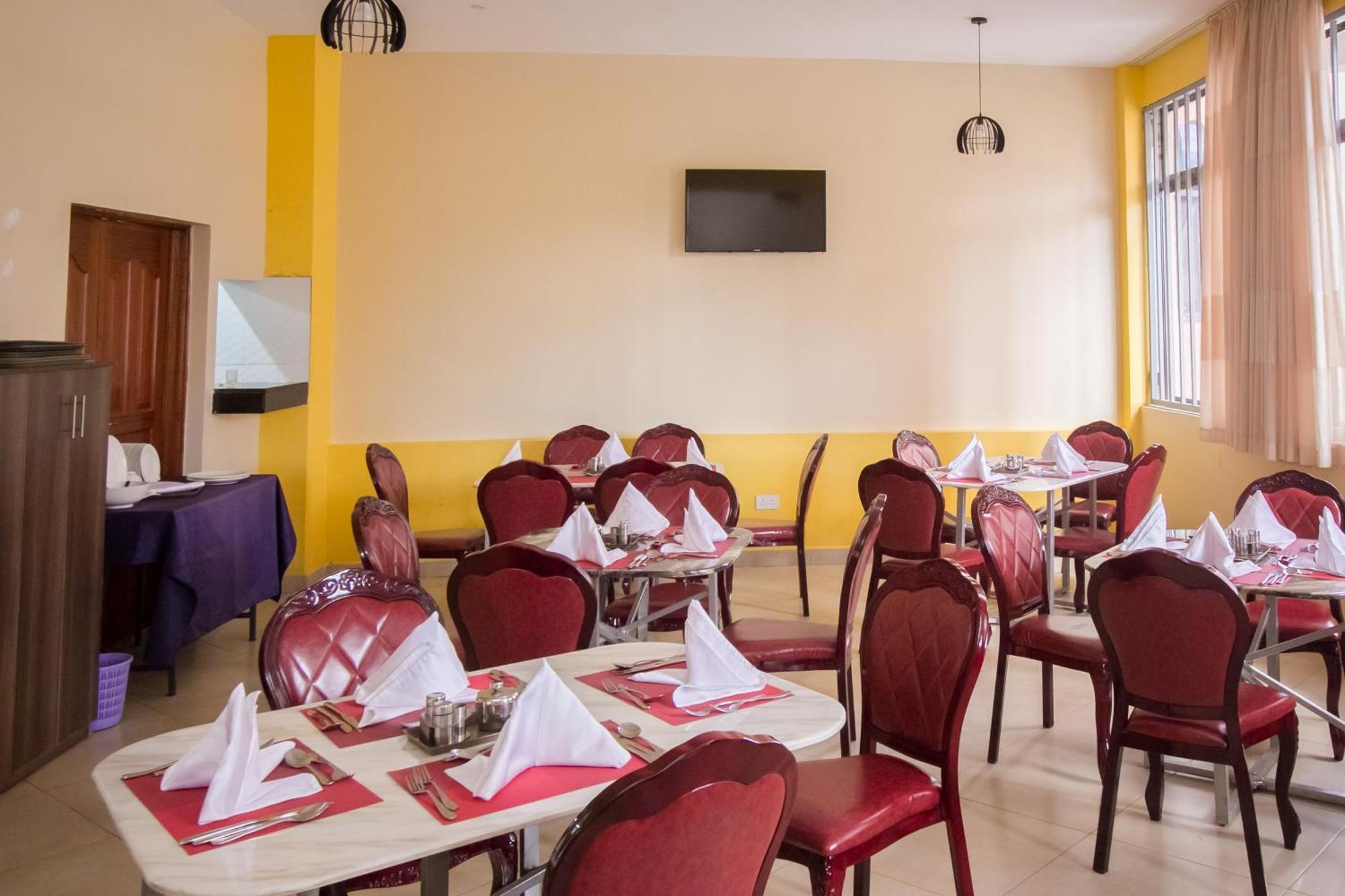 Paleo Hotel And Spa Thika Buitenkant foto