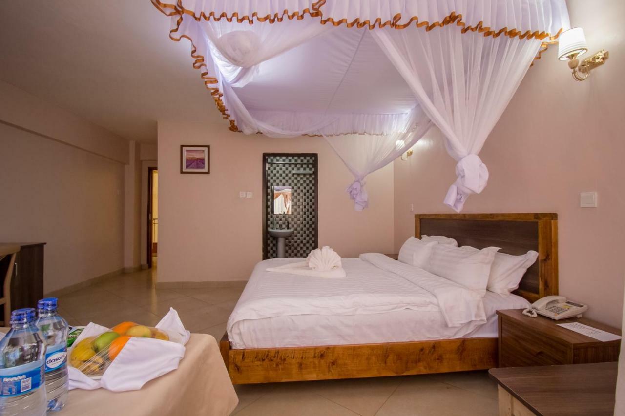 Paleo Hotel And Spa Thika Buitenkant foto