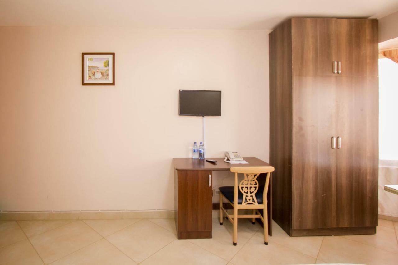 Paleo Hotel And Spa Thika Buitenkant foto
