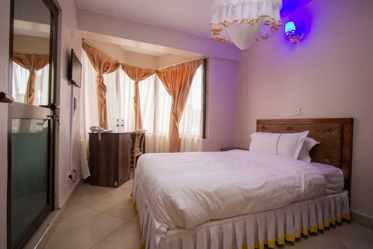 Paleo Hotel And Spa Thika Buitenkant foto