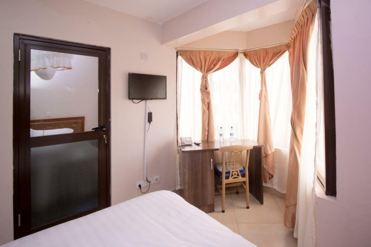 Paleo Hotel And Spa Thika Buitenkant foto